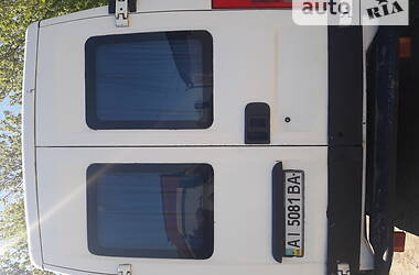 Мікроавтобус Iveco 35C13 2001 в Ірпені