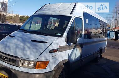 Мікроавтобус Iveco 35C13 2001 в Миколаєві