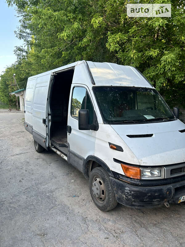 Вантажний фургон Iveco 35C13 2000 в Запоріжжі