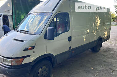 Вантажний фургон Iveco 35C13 2000 в Запоріжжі