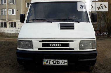 Грузопассажирский фургон Iveco 35S13 1998 в Ивано-Франковске
