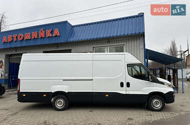 Грузовой фургон Iveco 35S13 2015 в Хмельницком