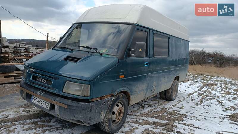 Минивэн Iveco 35S13 1996 в Львове