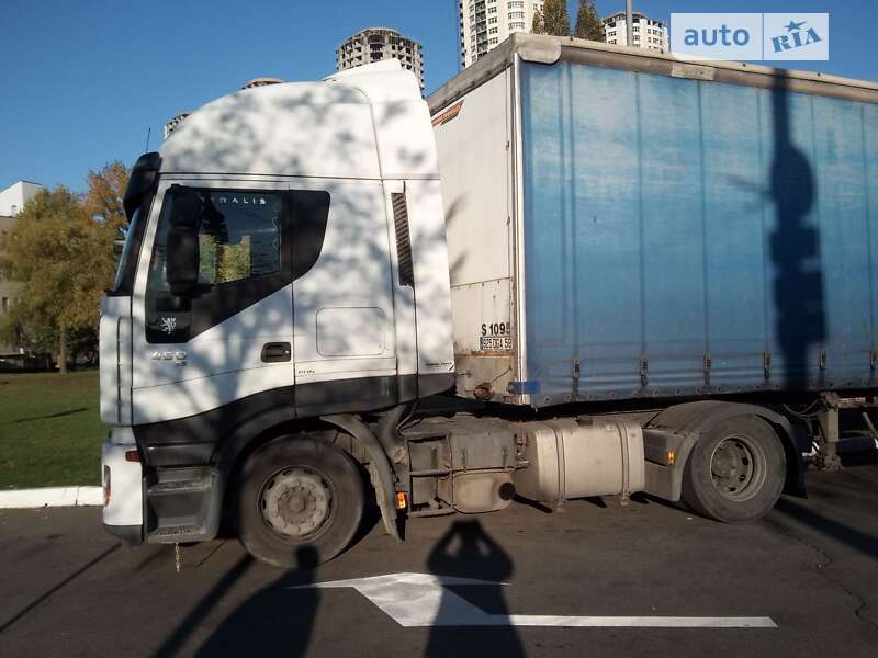 Тягач Iveco 2009 в Києві