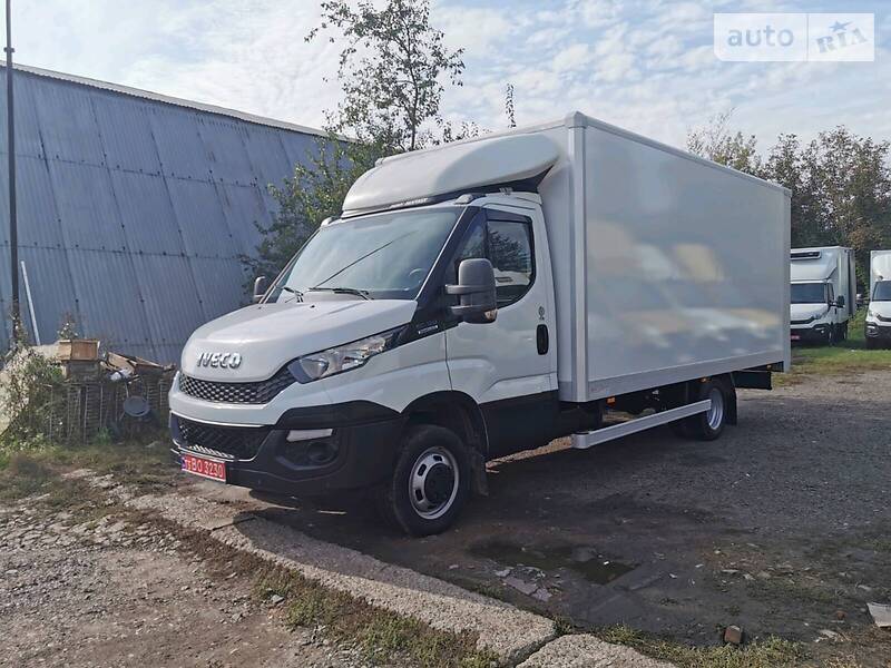 Грузовой фургон Iveco Daily груз. 2017 в Ровно