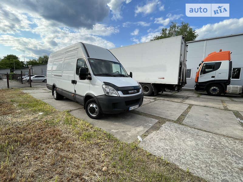 Грузовой фургон Iveco Daily груз. 2013 в Киеве