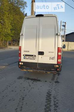 Вантажний фургон Iveco Daily груз. 2012 в Львові