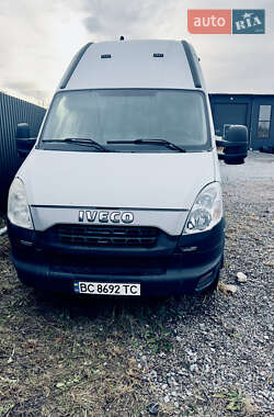 Вантажний фургон Iveco Daily груз. 2012 в Львові