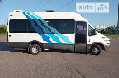 Мікроавтобус (від 10 до 22 пас.) Iveco Daily пасс. 2005 в Полтаві