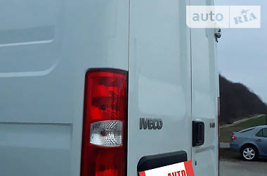 Грузовой фургон Iveco Daily 2013 в 