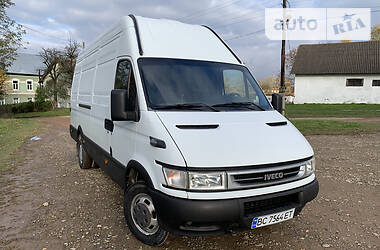 Грузовой фургон Iveco Daily 2006 в 