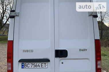 Грузовой фургон Iveco Daily 2006 в 
