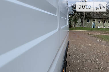Грузовой фургон Iveco Daily 2006 в 
