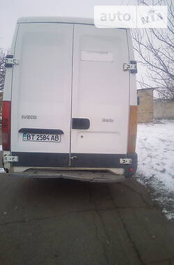 Грузовой фургон Iveco Daily 2003 в 