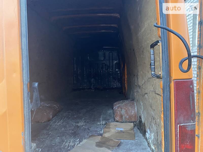 Грузовой фургон Iveco Daily 2005 в Луцке