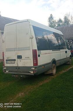 Минивэн Iveco Daily 2000 в 