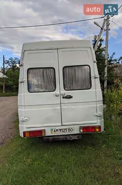 Микроавтобус Iveco Daily 1999 в 