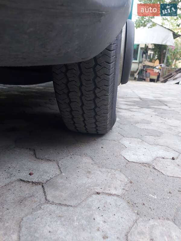 Вантажний фургон Iveco Daily 2016 в Чернігові