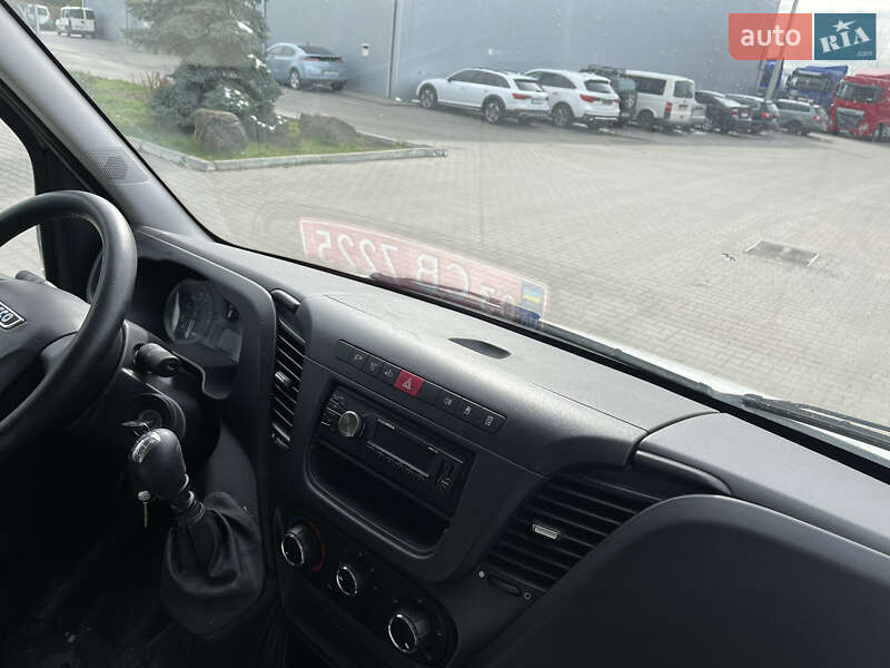 Вантажний фургон Iveco Daily 2016 в Луцьку