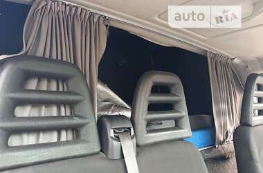 Грузовой фургон Iveco Daily 2010 в 