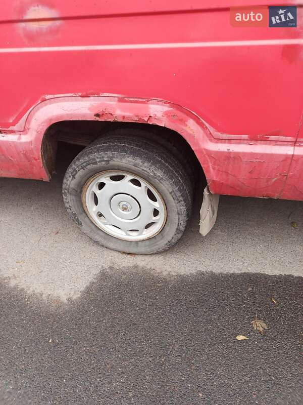 Приміський автобус Iveco Daily 2000 в Херсоні