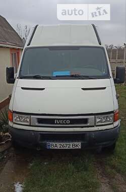 Вантажний фургон Iveco Daily 2001 в Смілі
