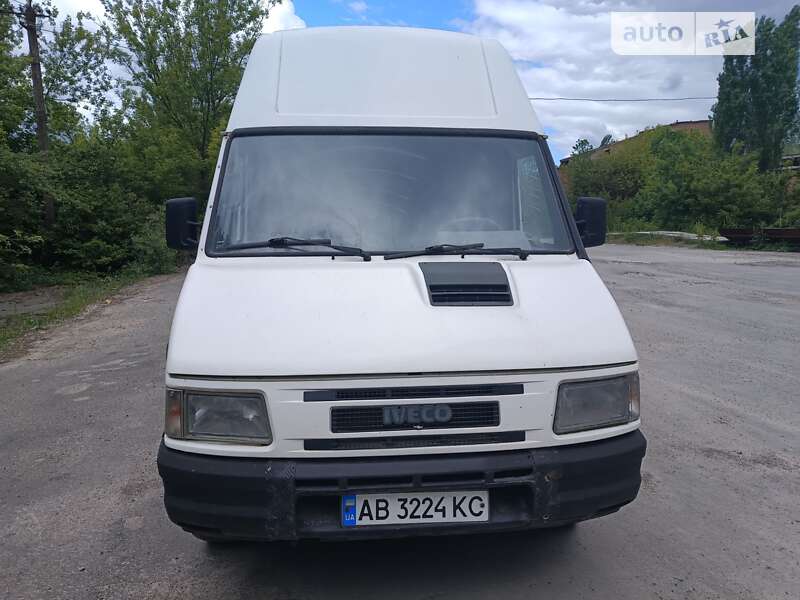 Автовоз Iveco Daily 1998 в Немирові