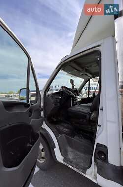 Грузовой фургон Iveco Daily 2012 в 