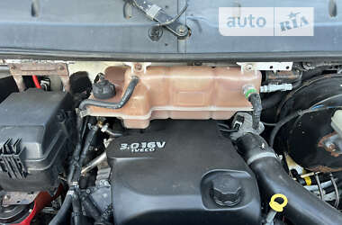 Грузовой фургон Iveco Daily 2011 в 