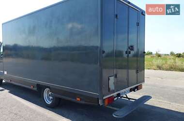 Вантажний фургон Iveco Daily 2005 в 