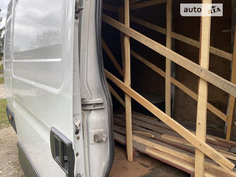 Грузовой фургон Iveco Daily 2008 в Могилев-Подольске