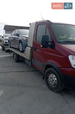 Эвакуатор Iveco Daily 2011 в 