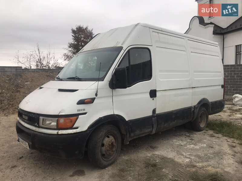 Грузовой фургон Iveco Daily 2000 в Бучаче
