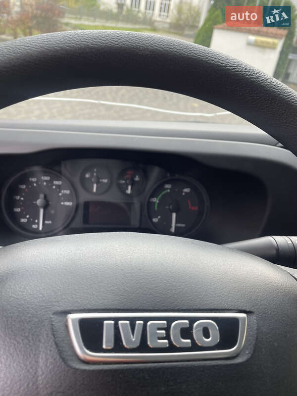 Грузовой фургон Iveco Daily 2016 в Львове