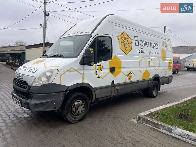 Грузовой фургон Iveco Daily 2014 в Луцке