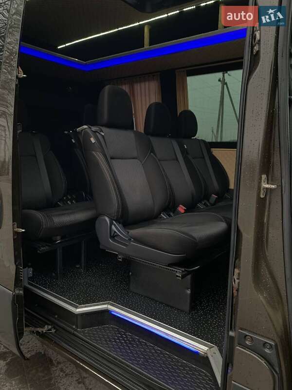 Микроавтобус Iveco Daily 2018 в Кременце