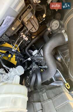 Грузовой фургон Iveco Daily 2012 в 
