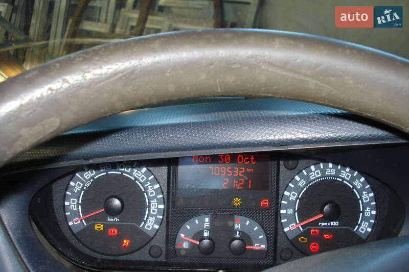 Грузовой фургон Iveco Daily 2007 в Черновцах фото 2 Грузовой фургон Iveco Daily 2007 в Черновцах