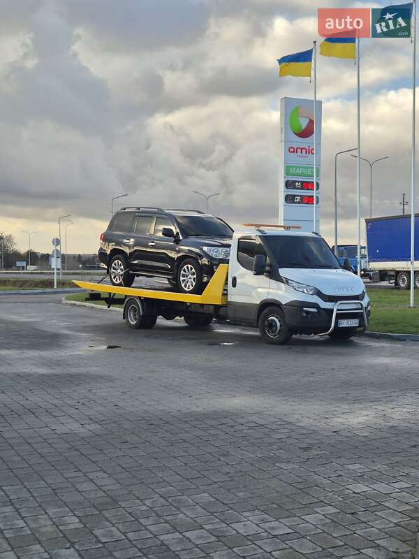 Евакуатор Iveco Daily 2015 в Борисполі