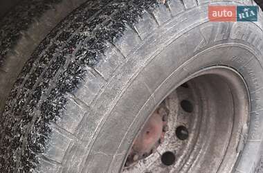 Грузовой фургон Iveco Daily 2004 в 