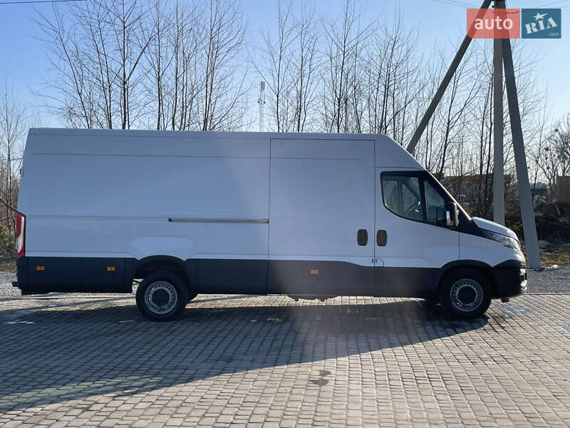 Грузовой фургон Iveco Daily 2017 в Винниках