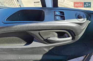 Грузовой фургон Iveco Daily 2015 в 