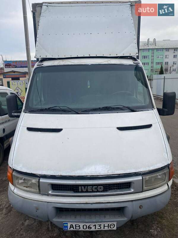 Вантажний фургон Iveco Daily 2004 в Києві