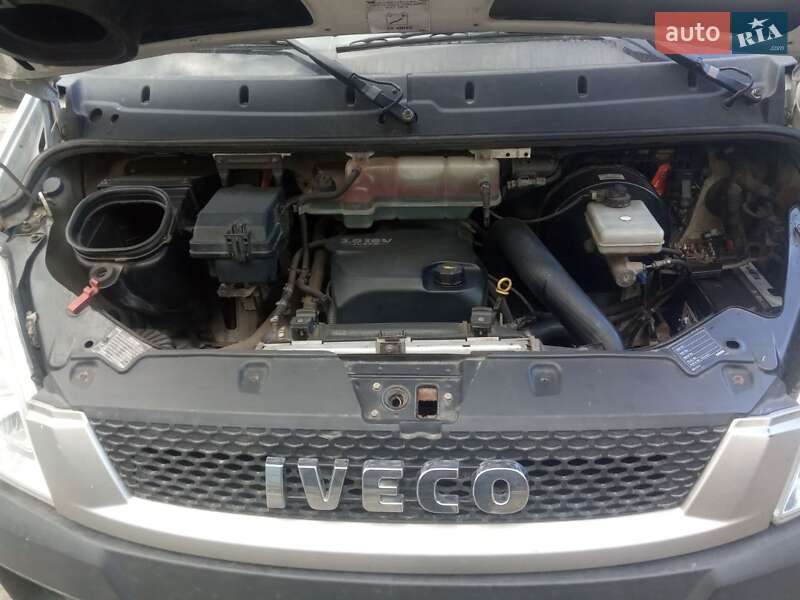 Грузовой фургон Iveco Daily 2013 в Киеве фото 8 Грузовой фургон Iveco Daily 2013 в Киеве