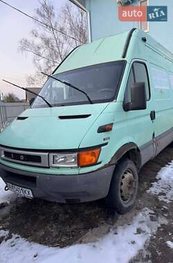 Грузовой фургон Iveco Daily 2004 в 