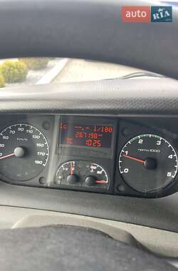Вантажний фургон Iveco Daily 2012 в 