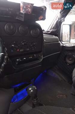 Грузопассажирский фургон Iveco Daily 2004 в 
