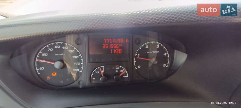 Вантажний фургон Iveco Daily 2013 в Калинівці