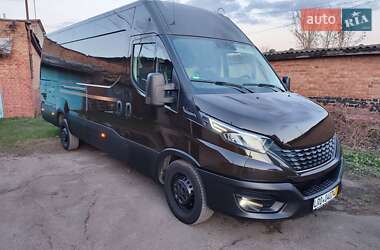Грузовой фургон Iveco Daily 2021 в 