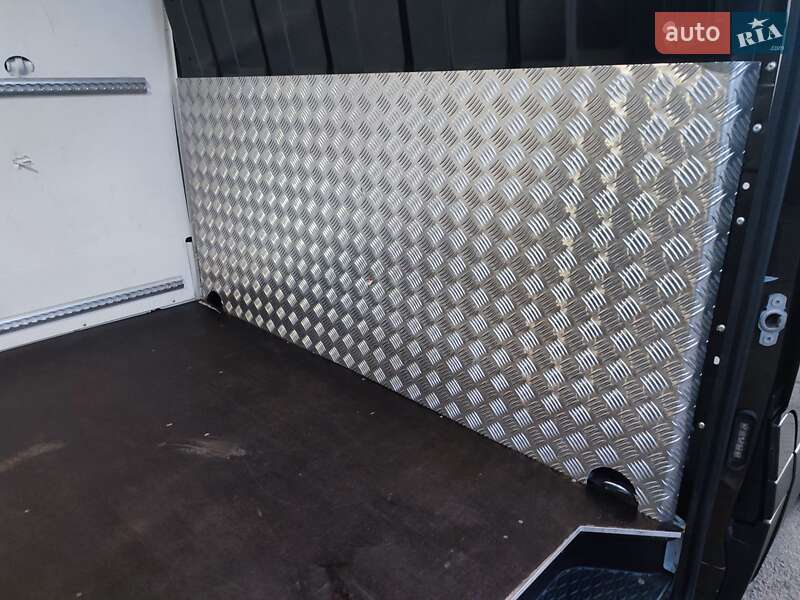 Грузовой фургон Iveco Daily 2021 в Здолбунове